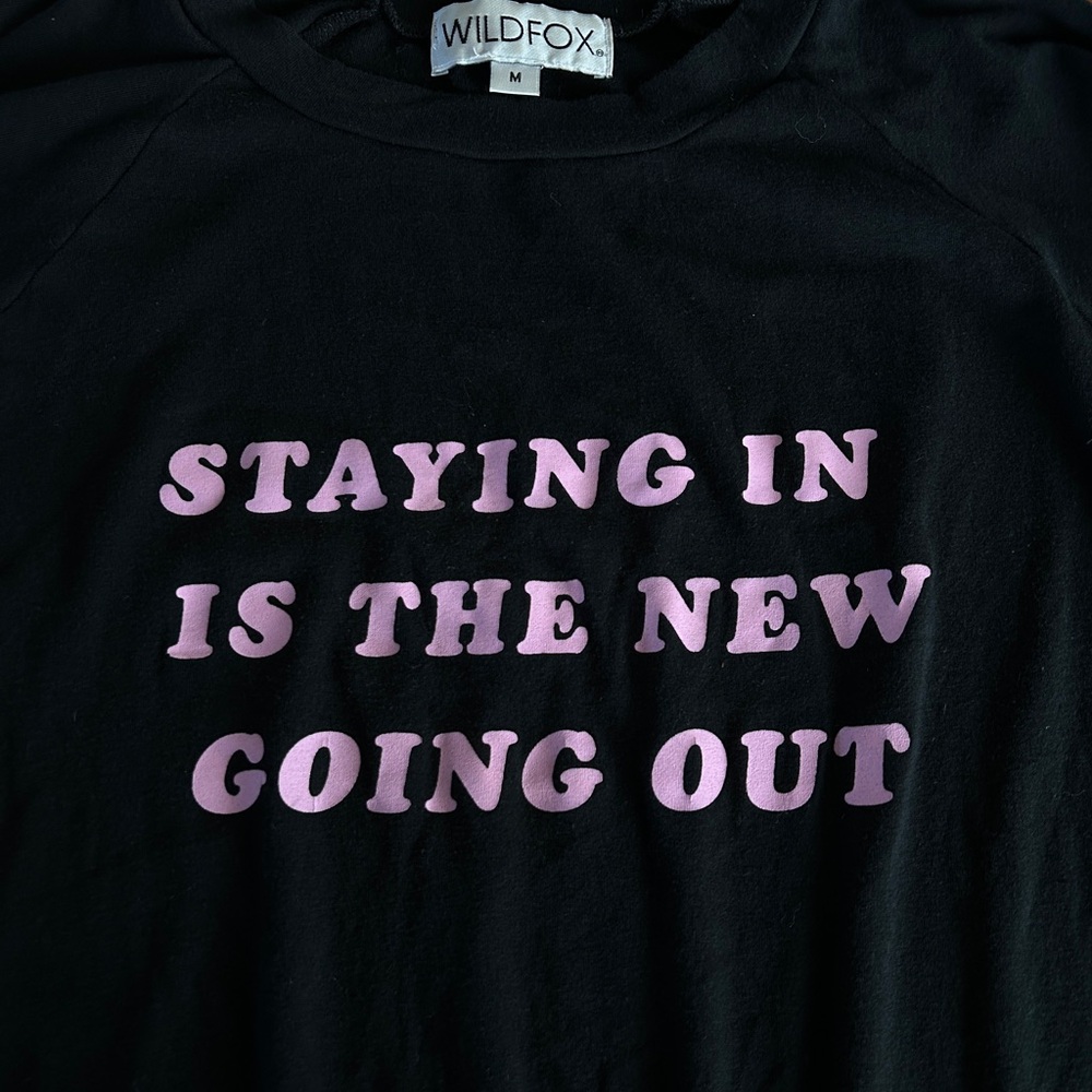 RARE Wildfox Staying In Fiona Crew Neck Sweatshirt Black Size M - Picture 7 of 9